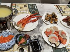 -金马门国际美食百汇(珞喻路店)