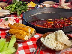 -赵美丽·重庆社区火锅·直营店(火车东站·中豪国际店)