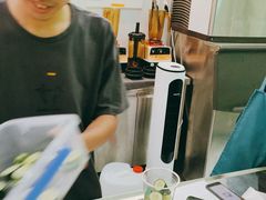 -LINLEE林里·手打柠檬茶(潮州右一城店)