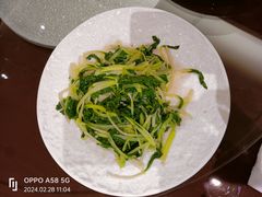 -广州中心皇冠假日酒店·百粤楼