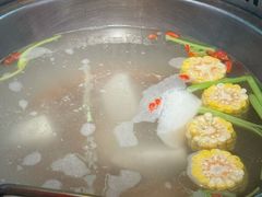 -三头牛·潮汕牛肉生蚝火锅 (夏湾店)