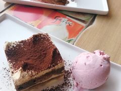 -必胜客(东兴商厦店)