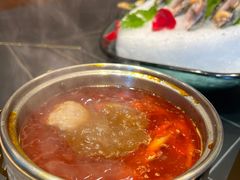 -鼎泰亨·海鲜牛肉餐厅(滨江店)