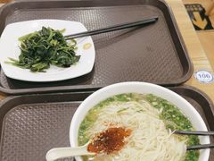 -西部马华清真兰州牛肉面·烧烤夜市(关东店)