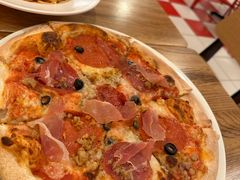 -城市大道红炉披萨烘焙坊