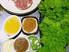 -金迈圆烤肉餐厅(维多利店)