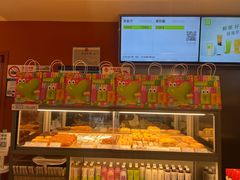 -奈雪的茶(市百一店)
