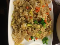 -玛格萝妮比萨屋(四平店)