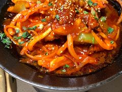 -蚂蚁洞·烤肉大营地(上海静安大悦城店)