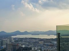 -Hi City·城市之巅