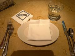 餐具摆设-The Cheesecake Factory 芝乐坊餐厅(王府中環店)