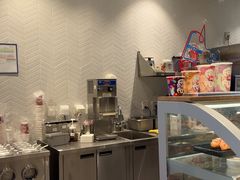 -DQ·蛋糕·冰淇淋(江北机场T2A店)