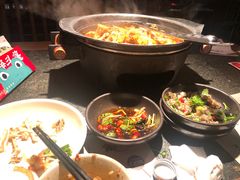 -蛙小侠·沸腾砂锅牛蛙(增城东汇城店)