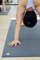 -酉嘉瑜伽YO+YOGA