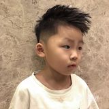 小男神的飞机头