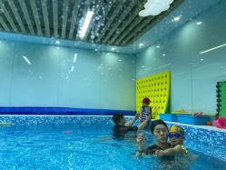 -Cool-Fun蓝鲸π水育早教中心(金山万达海汇街店)