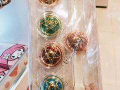 -莎莎(香港铜锣湾波斯富街62号地下店)