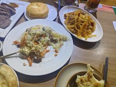 -贯贯吉·清真餐厅(浙江中路店)