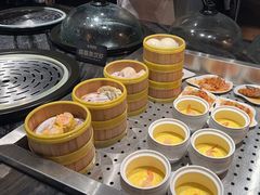 -雍容荟帝王蟹活龙虾展台自助(IFS黑金店)