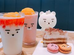 -KAKAO FRIENDS(弘大店)