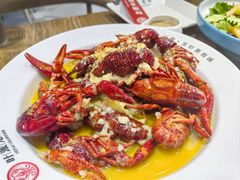 -叶派龙虾•招牌香辣蟹·海鲜(中海国际店)