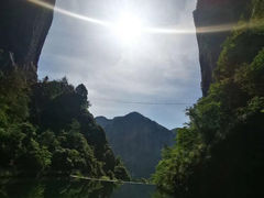 -天姥山