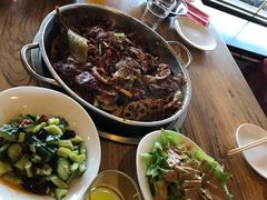 爆辣干锅鸭头-安诚居干锅鸭头(八角店)