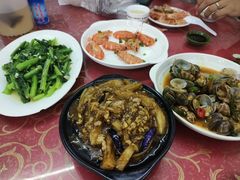 -滑记海鲜饭店·老字号(海鲜街店)