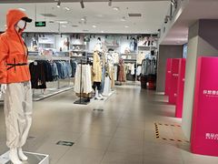 -唯品会(北京国瑞城店)