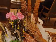 -雍和会海鲜姿造自助(湖东路店)