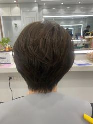 -镁连社·美联社