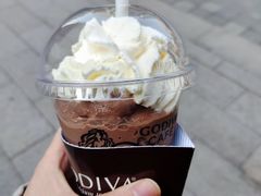 牛奶巧克力味奶昔-GODIVA(汉街店)