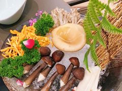 -捞王锅物料理(上海世茂广场店)