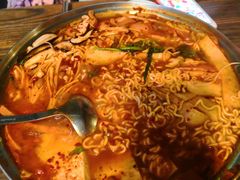 部队火锅-富乐满韩国正宗炸鸡韩国料理(虹泉路店)