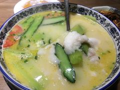 鸡汤鱼片-土桥手掌鸡·26年灌县老味道(都江堰店)