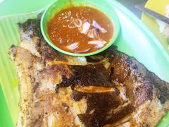 -明记烧鱼美味店