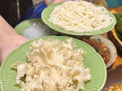 -雀舞云南菜(天津天河城购物中心店)