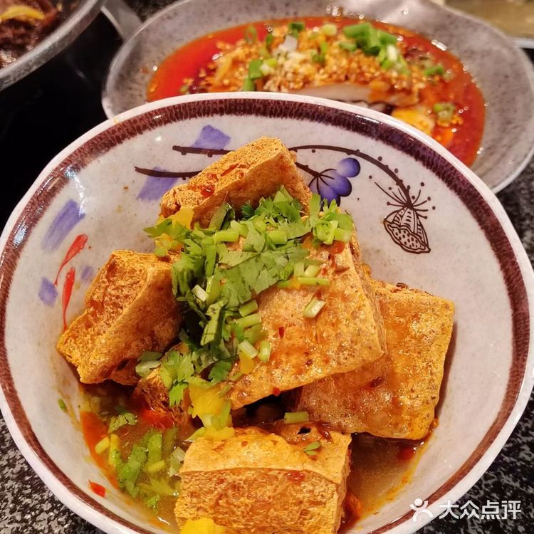 没想到在北京也能吃到这么地道的【干锅鸭头】