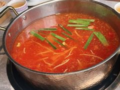-野山舂·贵州现舂酸汤牛肉(民生路店)
