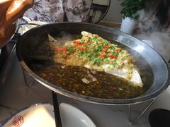 -姜君·千岛湖鱼头馆(浦东大道店)