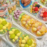 很多店里都是200r一盒6个