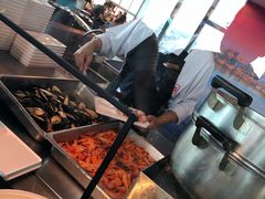 -彩虹云霄酒店76&78层国际自助餐
