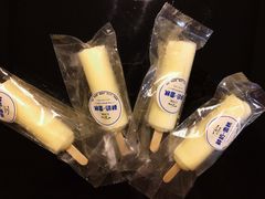 鲜奶雪糕-正飞鲜奶(南湖一期店)