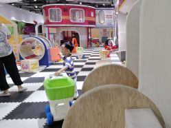 -奇乐儿momoplanet儿童乐园(广州白云五号店)