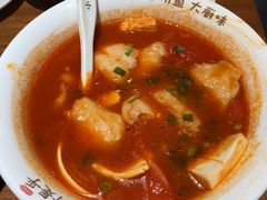 -渝是乎酸菜鱼(龙旗购物中心店)