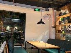 大堂-黄鹤天厨·泡椒田鸡创始者(莲花店)