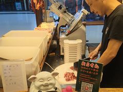 -天成·潮州牛肉脆肉鱼生蚝自助火锅