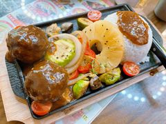 铁板汉堡牛肉饭-肥韬茶餐厅(南山mini店)