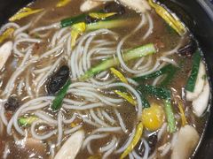 -桥香园云南过桥米线(红龙井店)