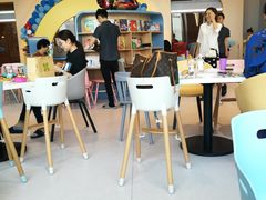 -KIDults童伴儿亲子餐厅(达美中心广场店)